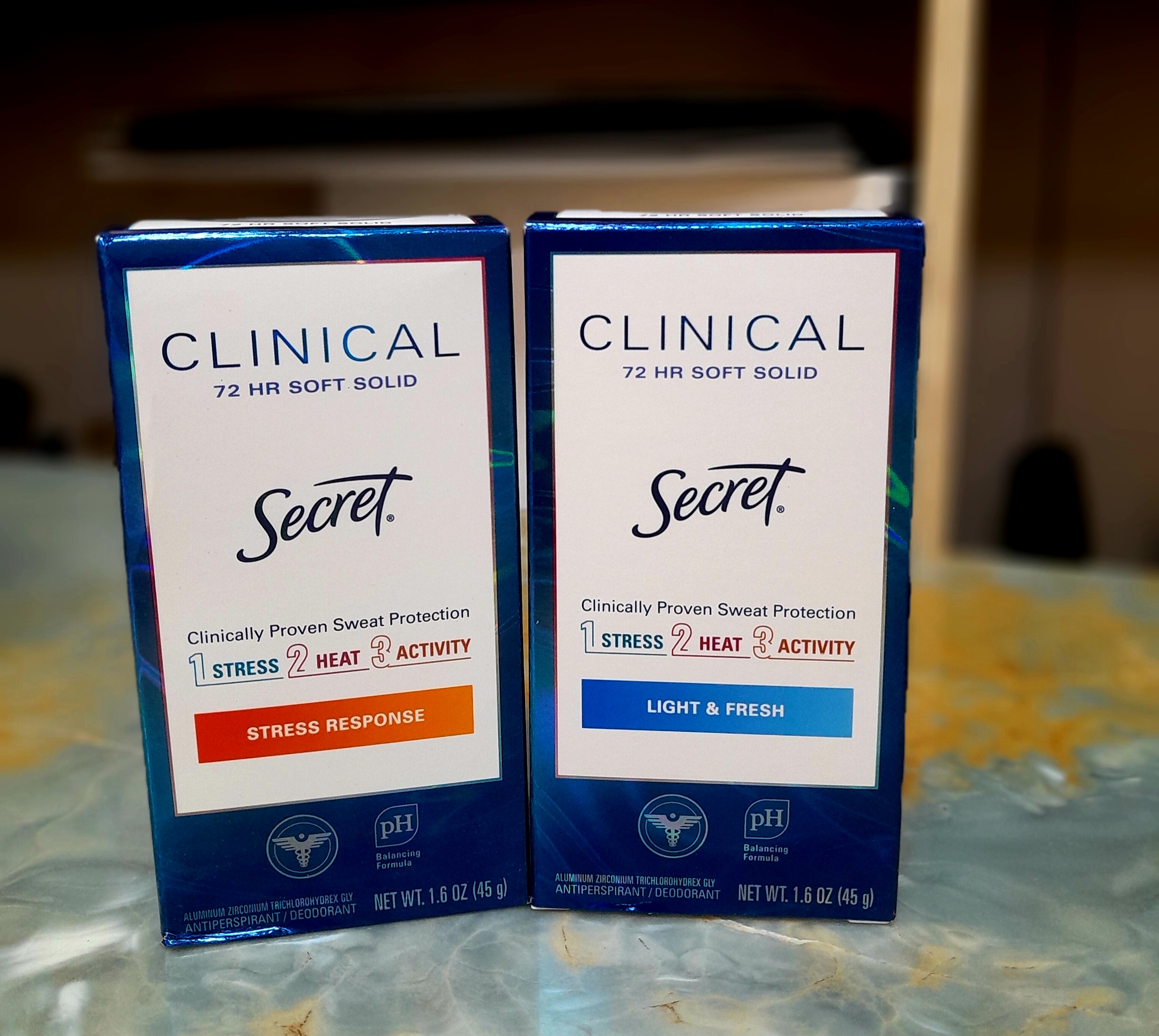 تصویر مام سکرت کلینیکال (۴۵گرمی) - قرمز Clinical secret